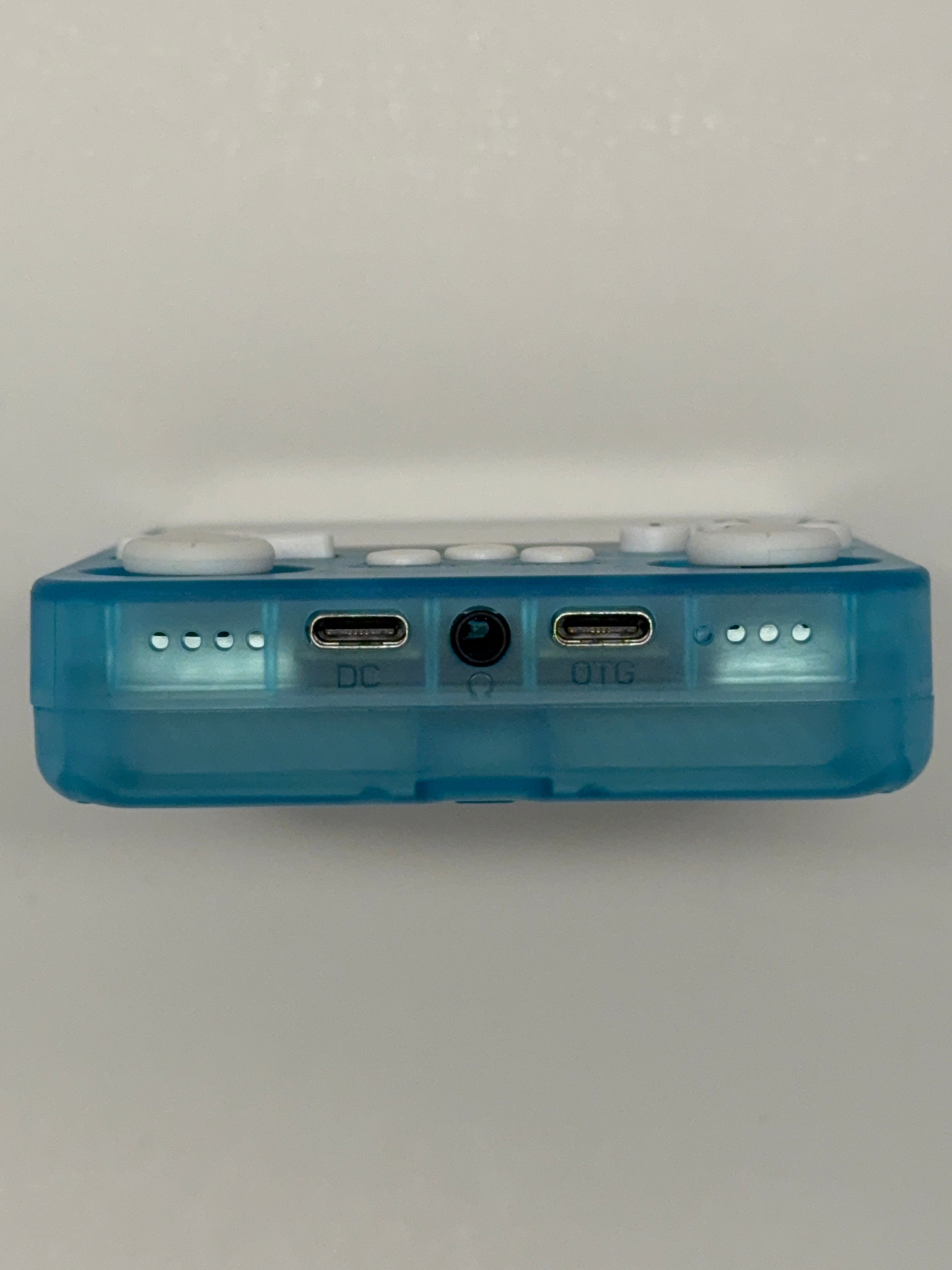 R36S - Light Blue