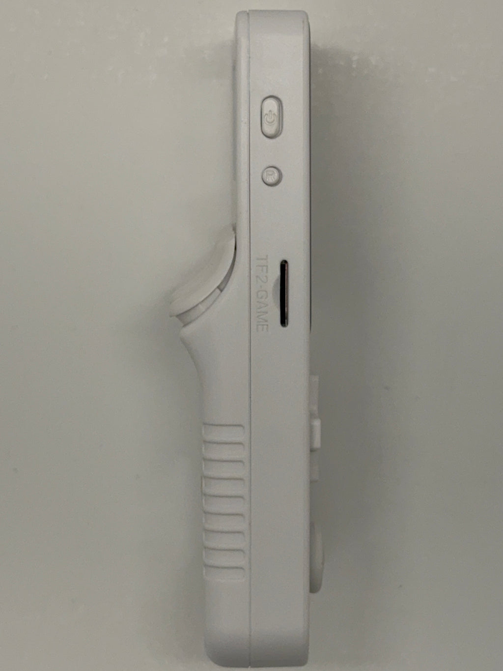 R36S - Pure White