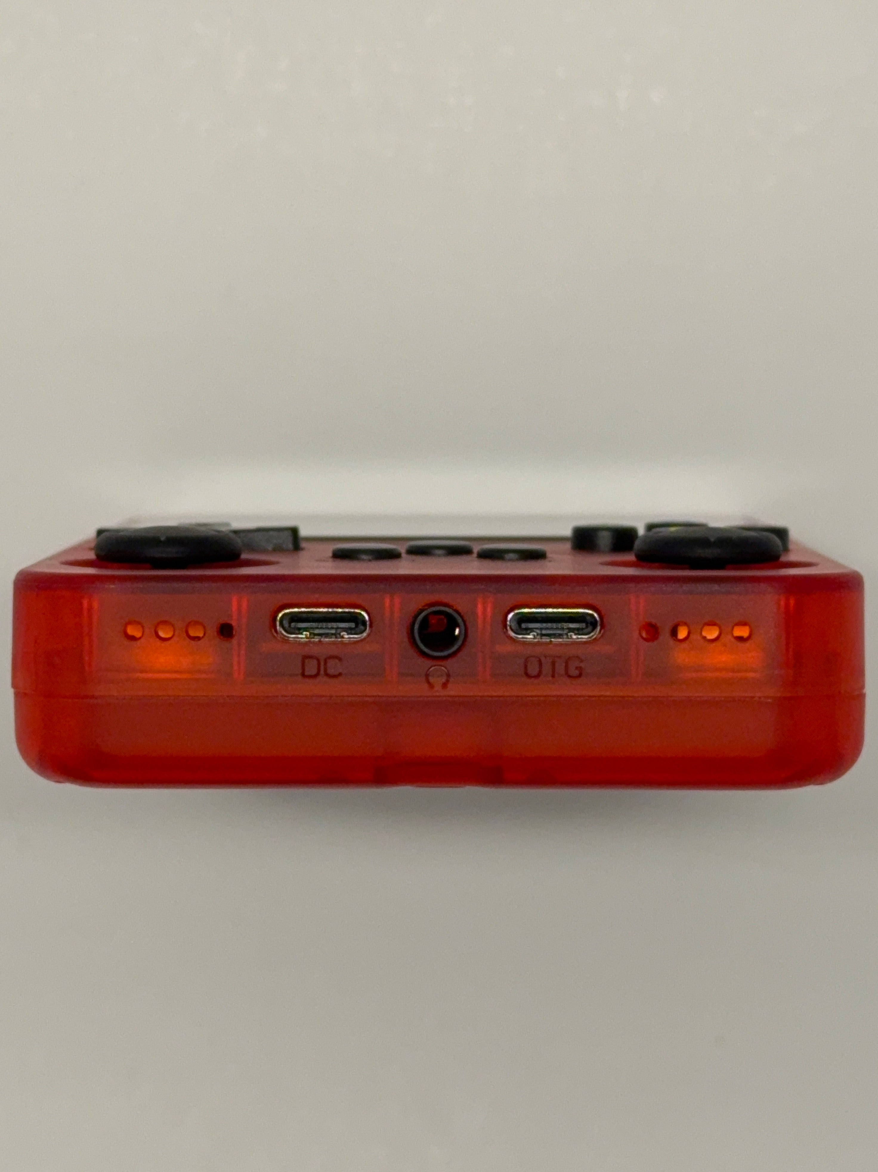 R36S - Transparent Red