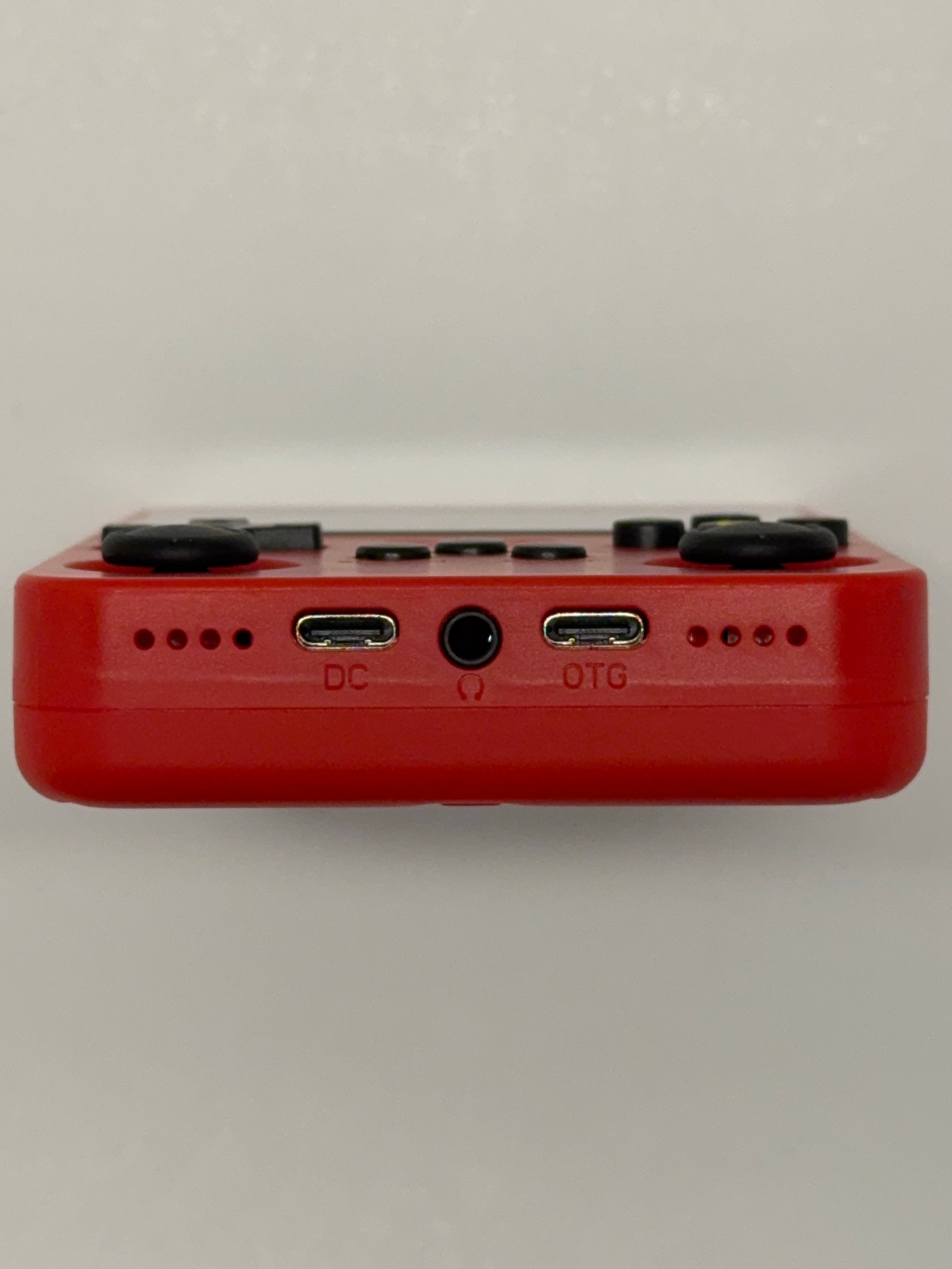 R36S - Red