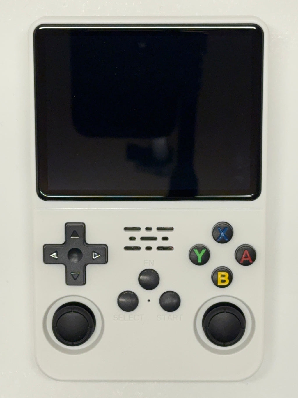 R36S - White