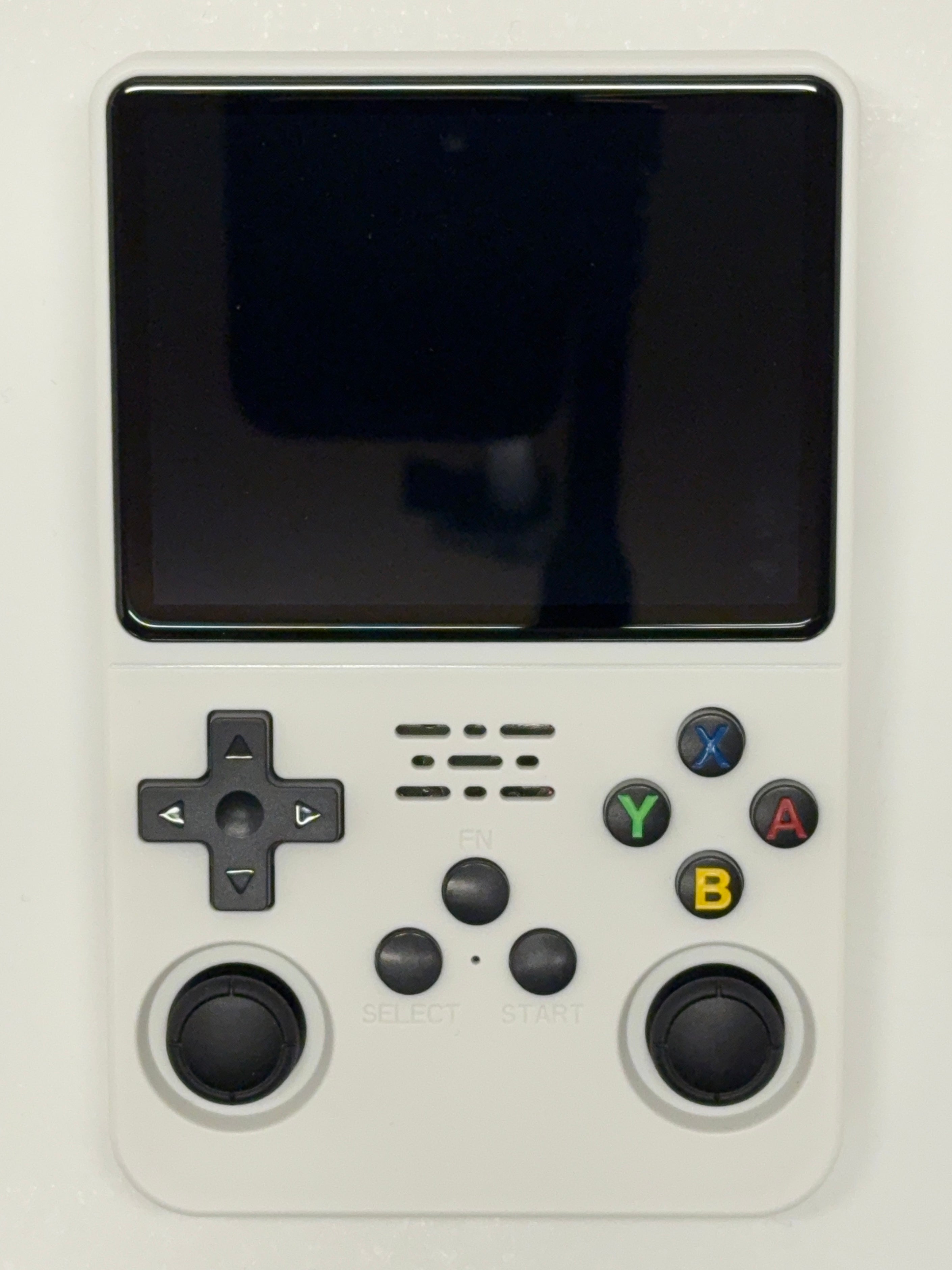 R36S - White